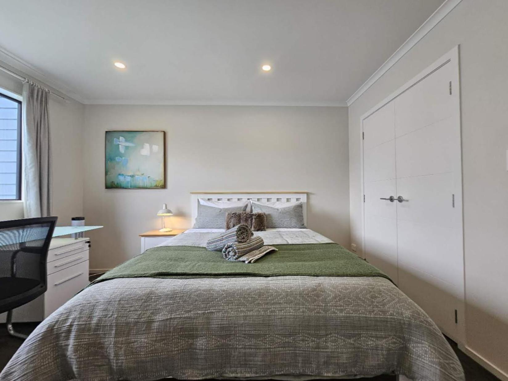 Gazeley Gem Apartment Hamilton Exterior photo