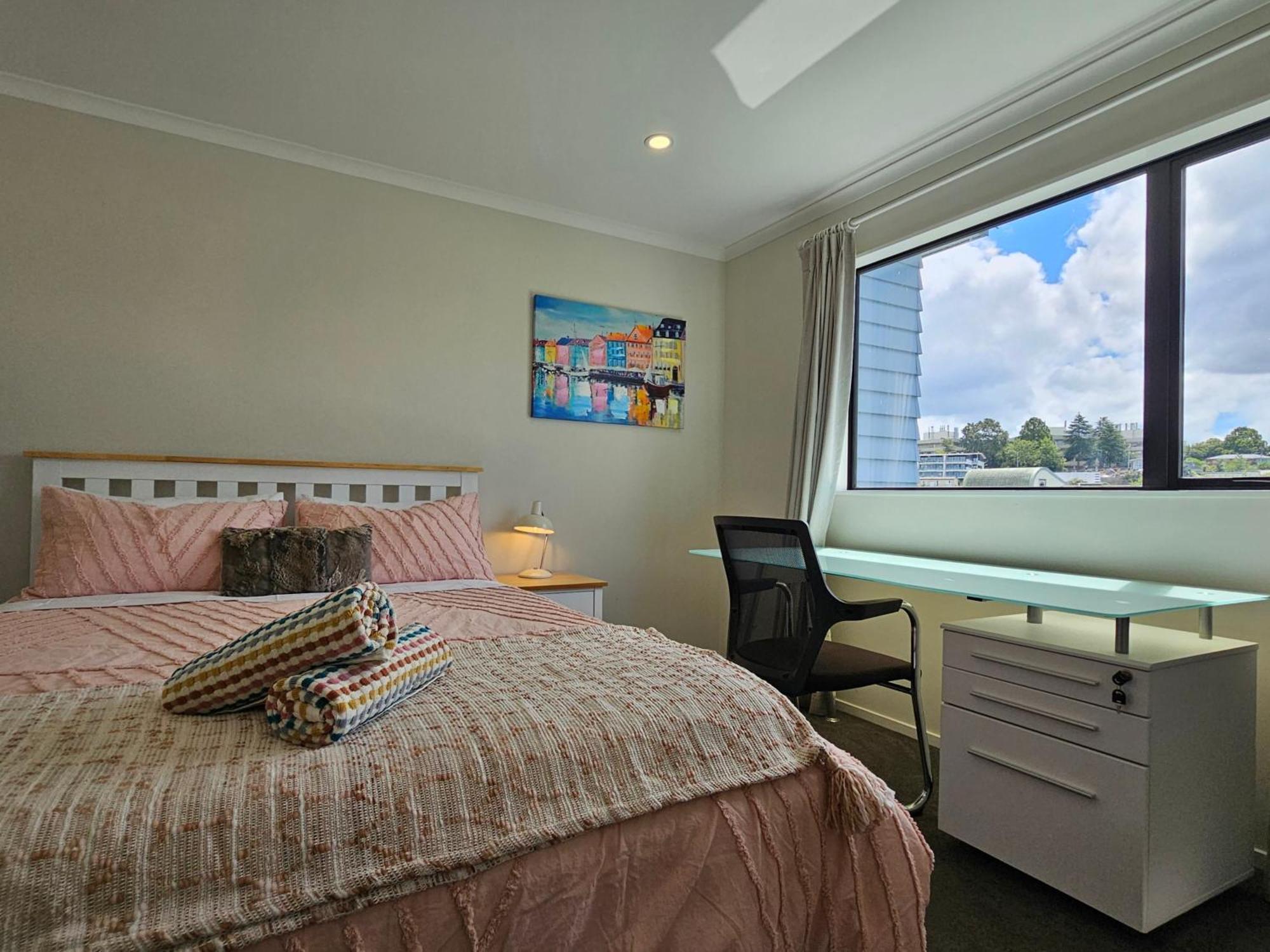 Gazeley Gem Apartment Hamilton Exterior photo