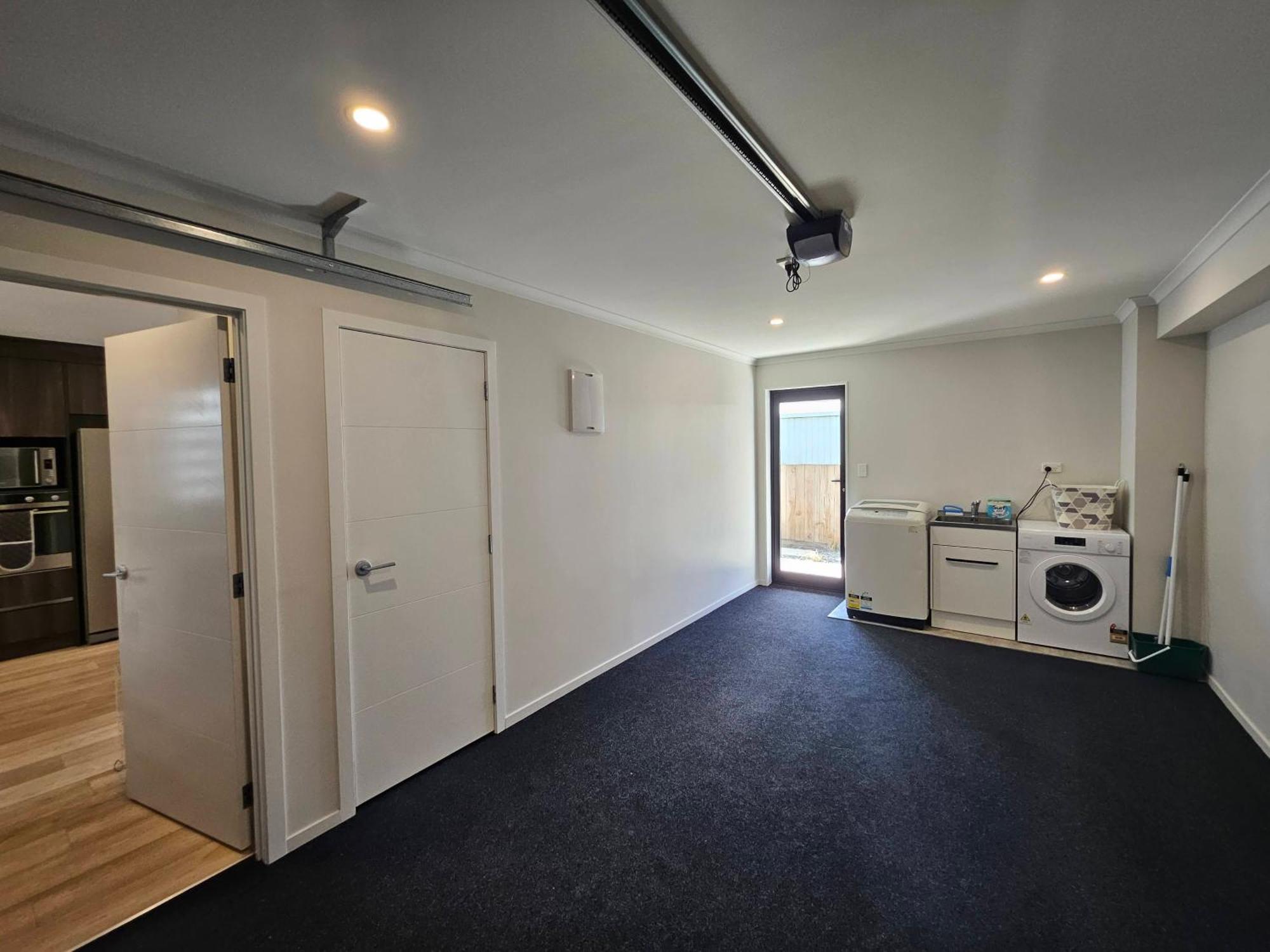Gazeley Gem Apartment Hamilton Exterior photo